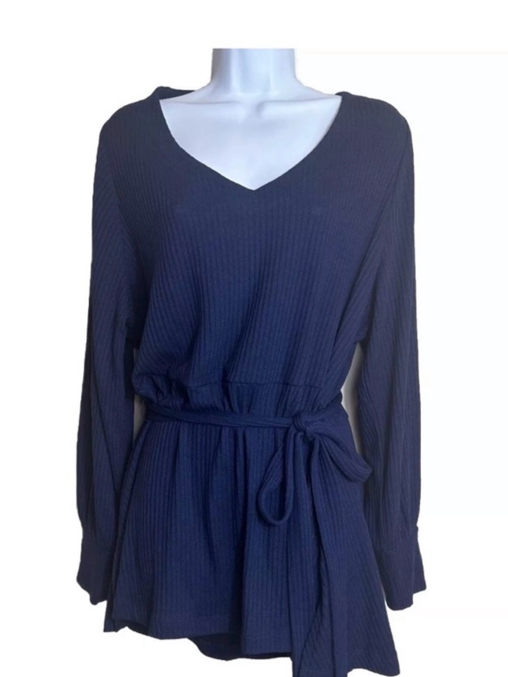 Lane Bryant Navy Belted peplum top 18-20